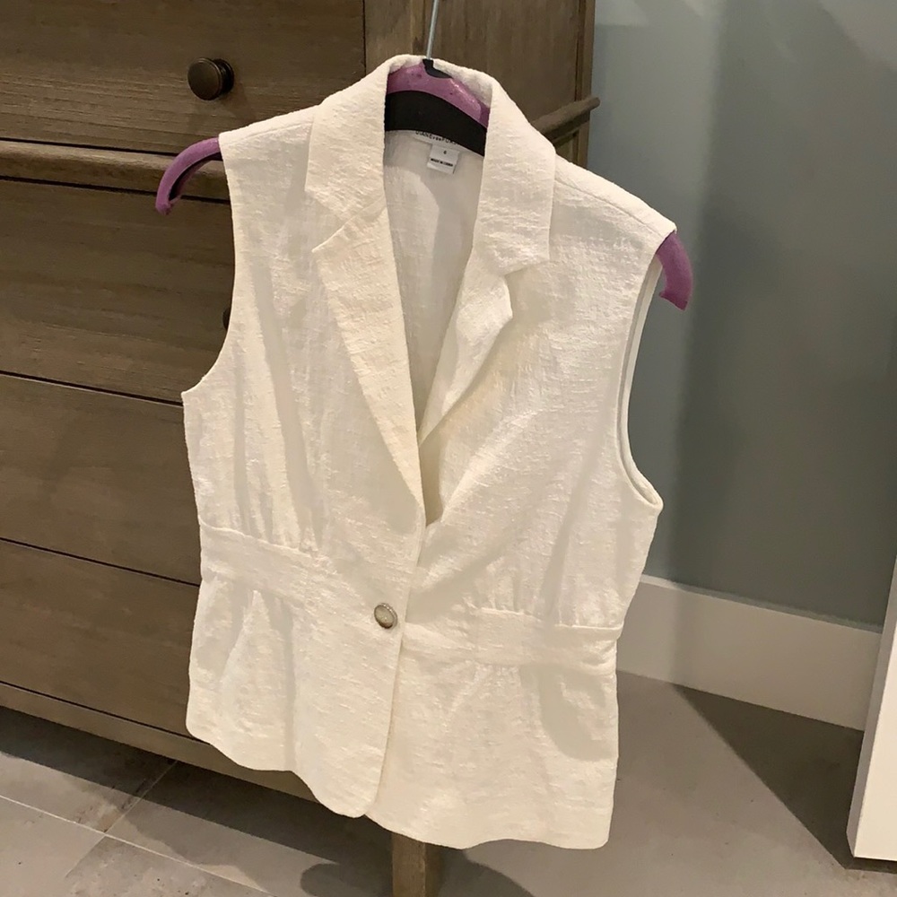 Diane von Furstenberg blouse / sleeveless jacket
